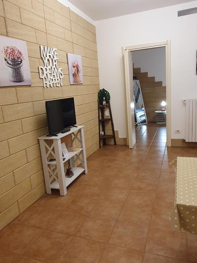 La Dimora Di Don Vito - Appartamento Confortevole Bari Eksteriør billede