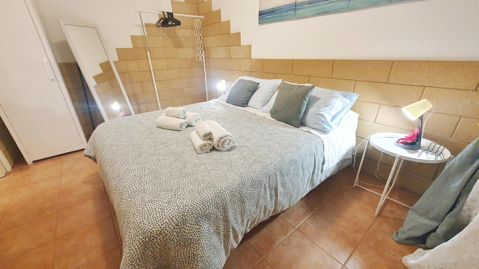 La Dimora Di Don Vito - Appartamento Confortevole Bari Værelse billede